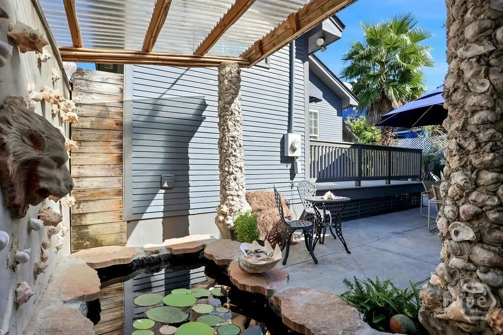 913-917 W 38th Street, Savannah, Georgia, United States. - Photo 9