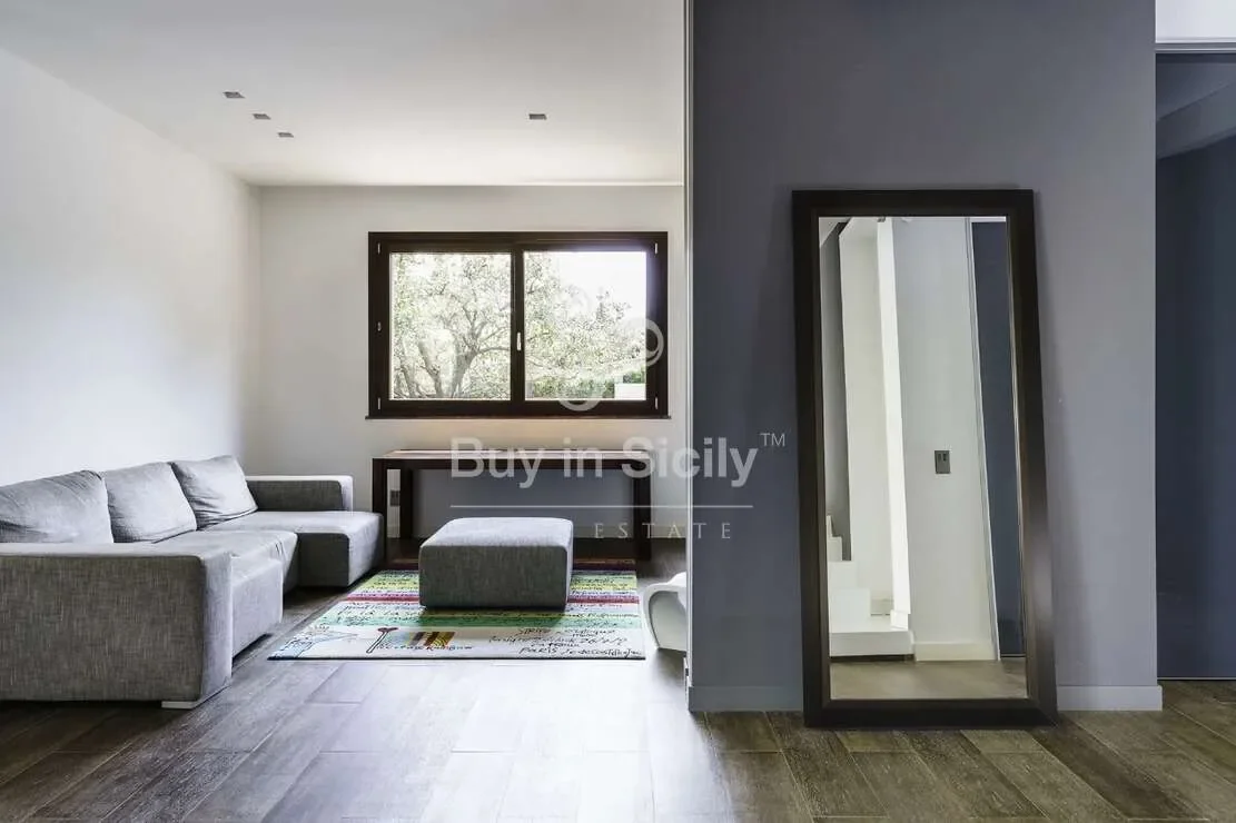 Gallery photo 12