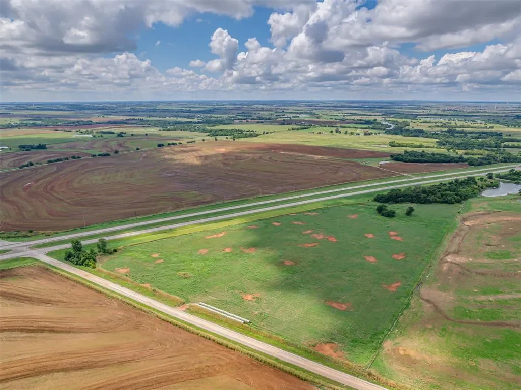 0001 NW Expressway, Piedmont, OK 73078, Yukon, Oklahoma, United States. - Photo 5