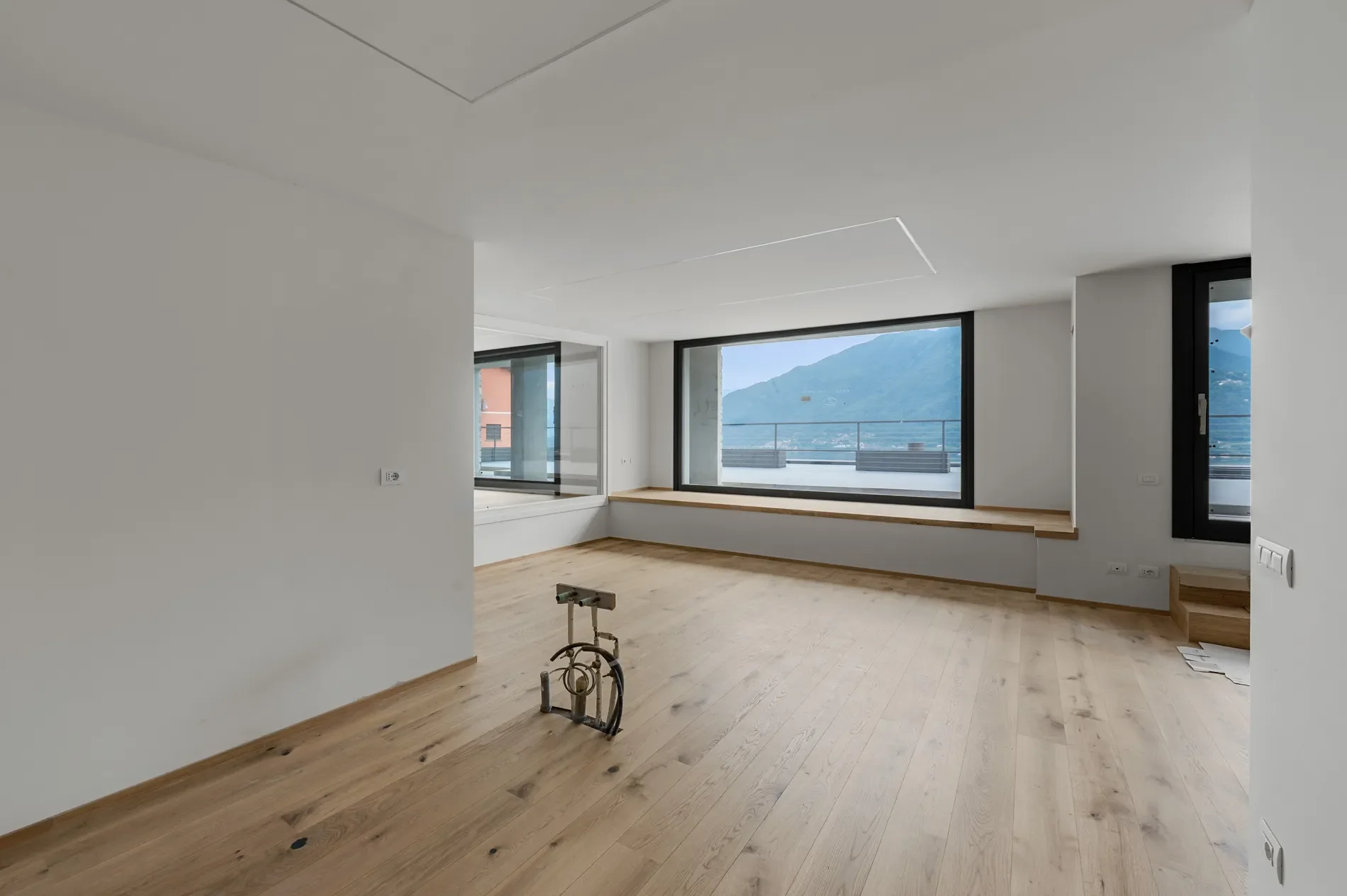 Gallery photo 3