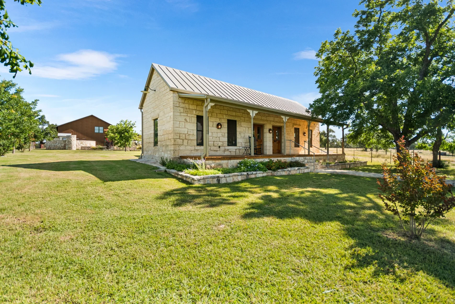 4369 Reeh-Weinheimer Road , Fredericksburg, TX 78624, Fredericksburg, Texas, United States. - Photo 45