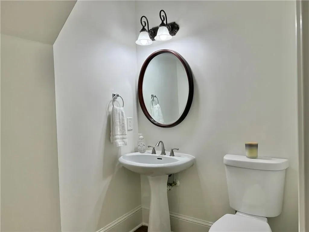 715 Winterwind Way, Roswell, Georgia, United States. - Photo 18