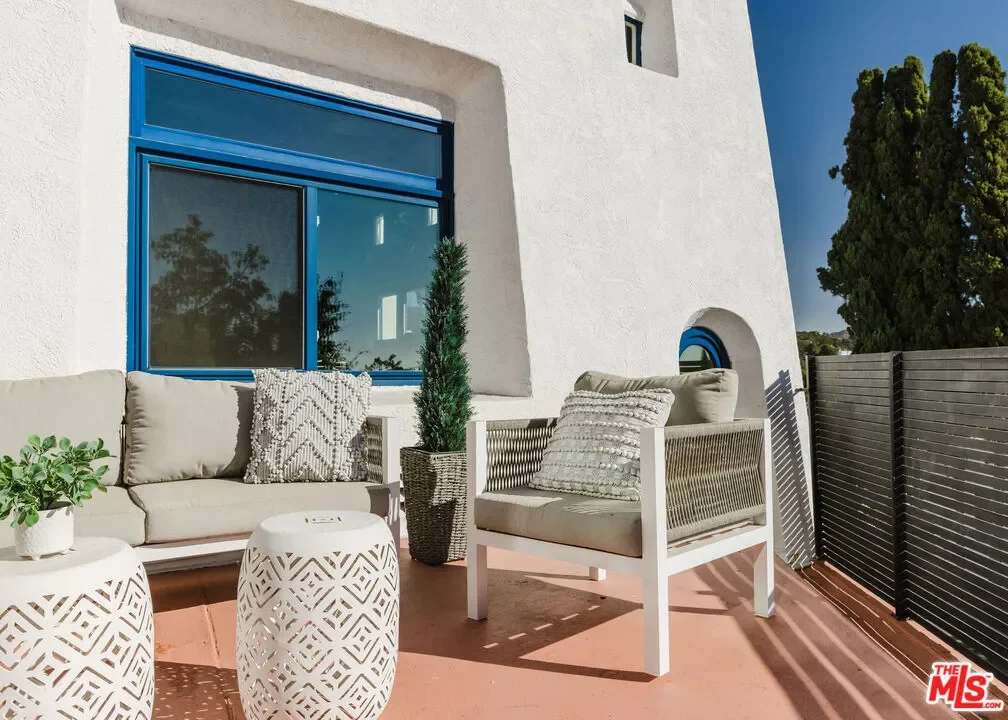 2041 Glencoe Way, Los Angeles, California, United States. - Photo 19