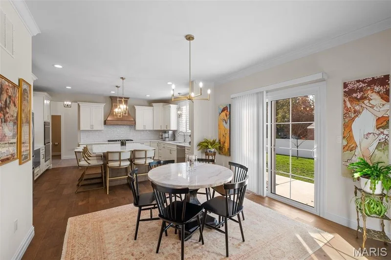 4 Hillcrest Place, Kirkwood, Missouri, United States. - Photo 15