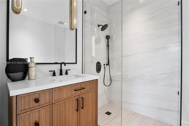 6781 SW 75th Ter, Miami, Florida, United States. - Photo 36