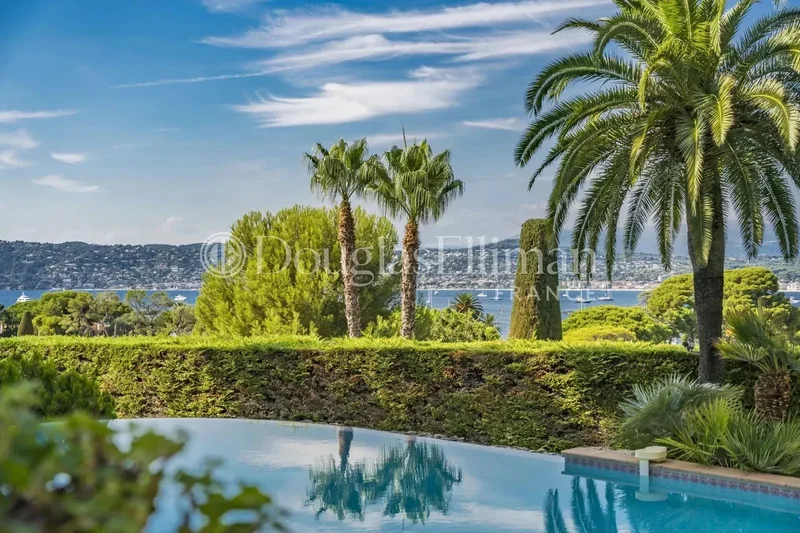 Antibes, Provence-Alpes-Côte d'Azur, France. - Photo 3