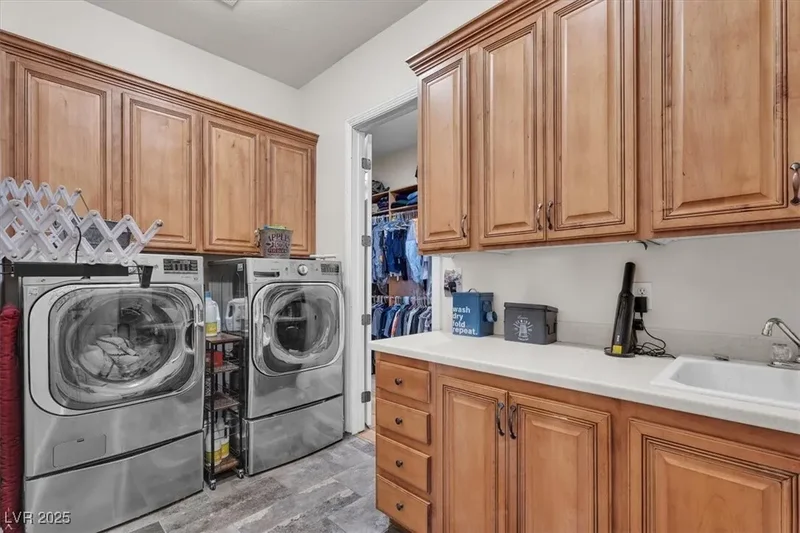 7239 Abbeville Meadows Avenue, Las Vegas, Nevada, United States. - Photo 46