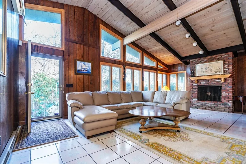 35 Sunset Avenue, South Kingstown, Rhode Island, United States. - Photo 28