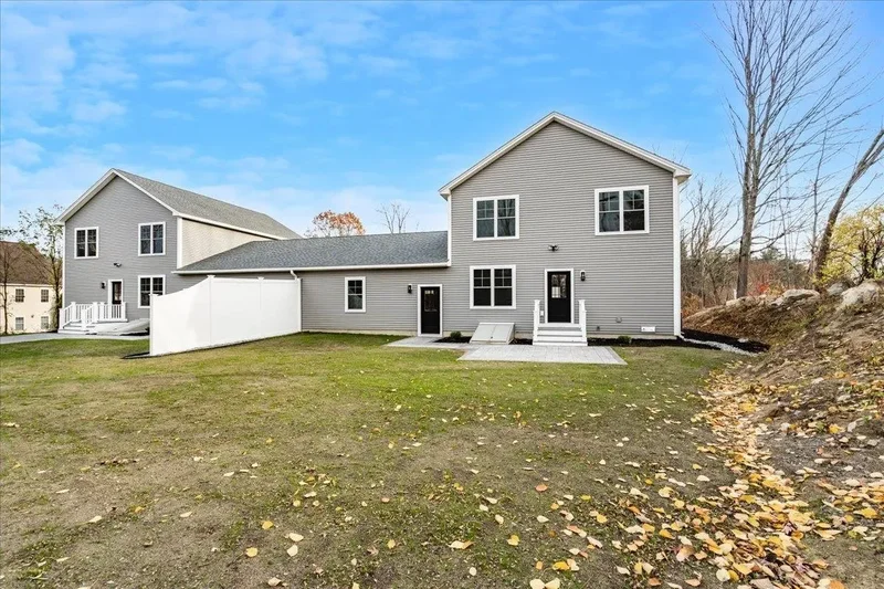 5 Jennifer Drive Units A & B, Merrimack, NH 03054, Merrimack, New Hampshire, United States. - Photo 8