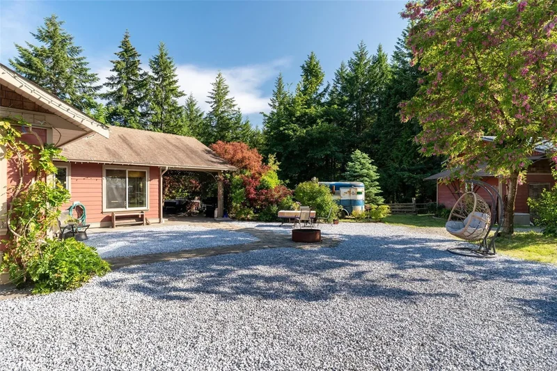 3700 Hankins Rd, Duncan, BC V9L 6T2, Duncan, British Columbia, Canada. - Photo 23
