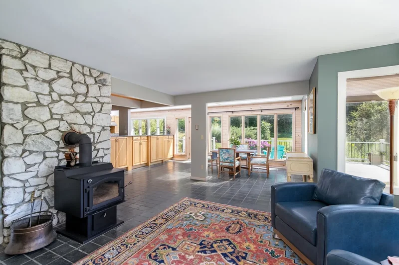 2744 Danby Mountain Road, Dorset, VT 05251, Dorset, Vermont, United States. - Photo 2