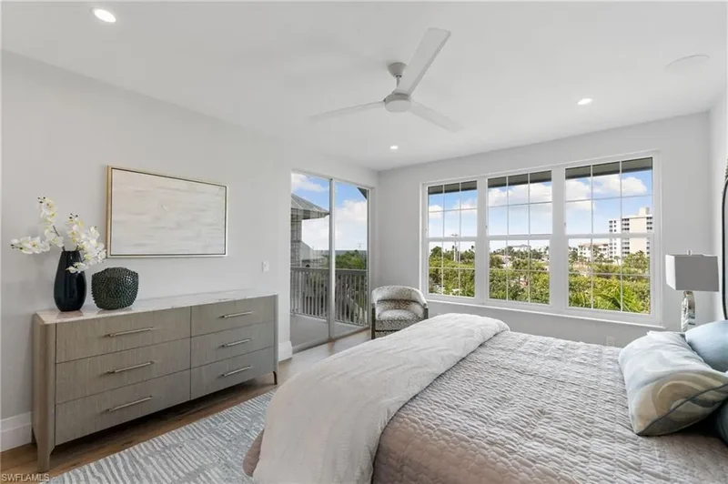 121 Barefoot CIR #16, Bonita Springs, Florida, United States. - Photo 28