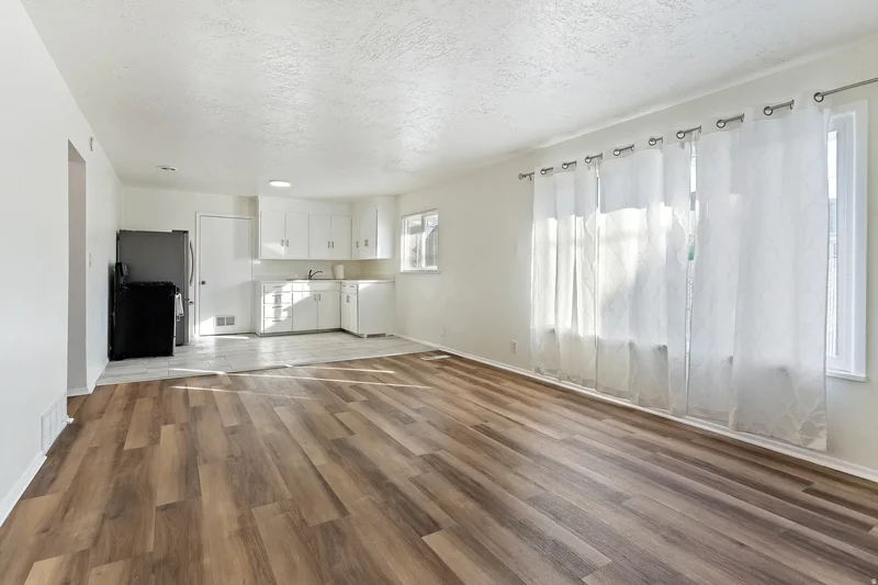 291 E Garden Ave, South Salt Lake, UT 84115, Salt Lake City, Utah, United States. - Photo 15