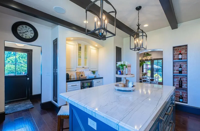 1 Santa Lucia Avenue, Salinas, California, United States. - Photo 48