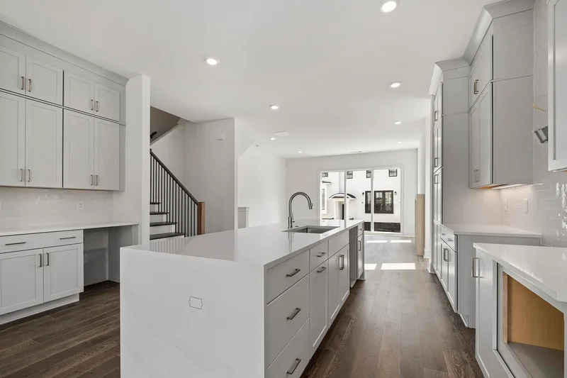 3667 Peachtree Road No. 13, Atlanta, GA 30319, Brookhaven, Georgia, United States. - Photo 24