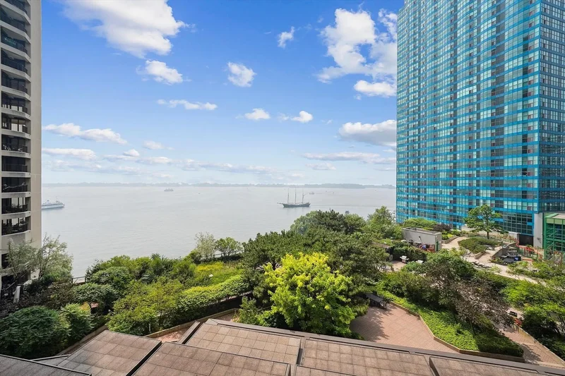 65 Harbour Sq  1110, Toronto, ON M5J 2L4, Toronto, Ontario, Canada. - Photo 20