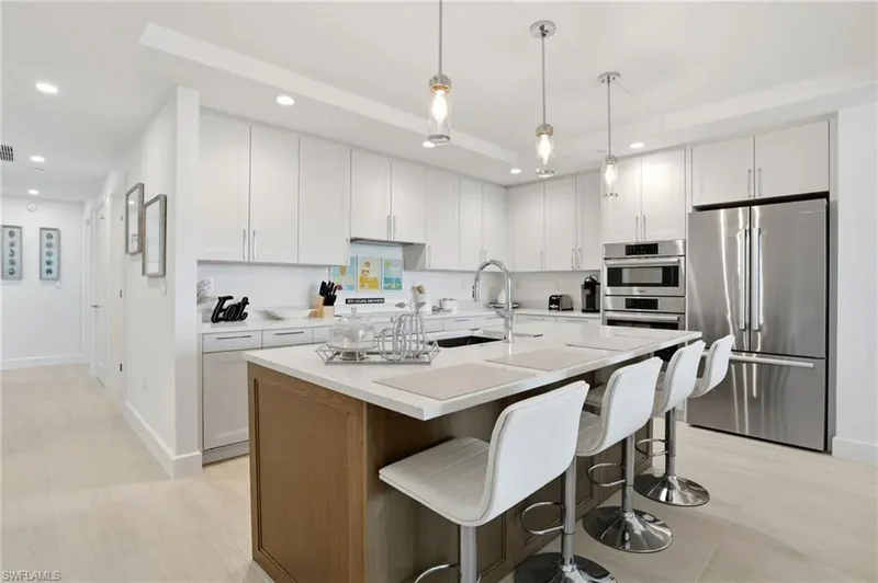 4142 Bay Beach LN, Fort Myers Beach, Florida, United States. - Photo 37