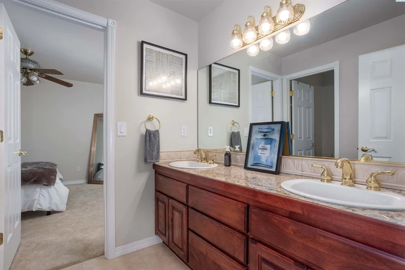 1219 Brentwood Ave, Richland, WA 99352, Richland, Washington, United States. - Photo 20