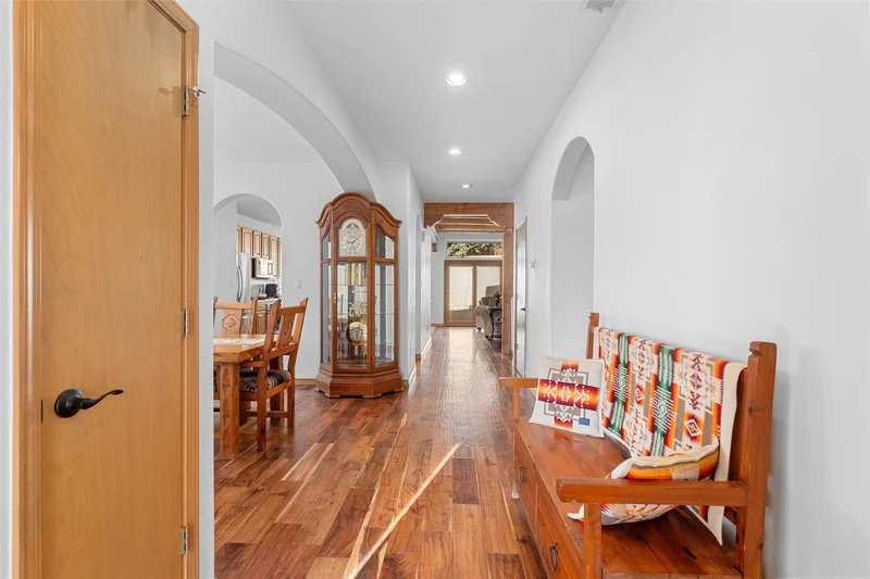 12709 Sunset Ridge Place NE, Albuquerque, NM 87111, Albuquerque, New Mexico, United States. - Photo 58