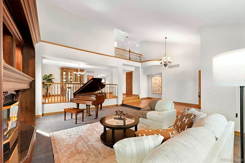 2595 S Harlan Court, Lakewood, Colorado, United States. - Photo 2