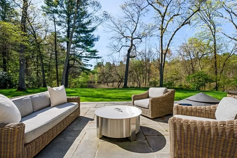 12 Winding River Circle, Wellesley, MA, 02482, USA, Wellesley, Massachusetts, United States. - Photo 23
