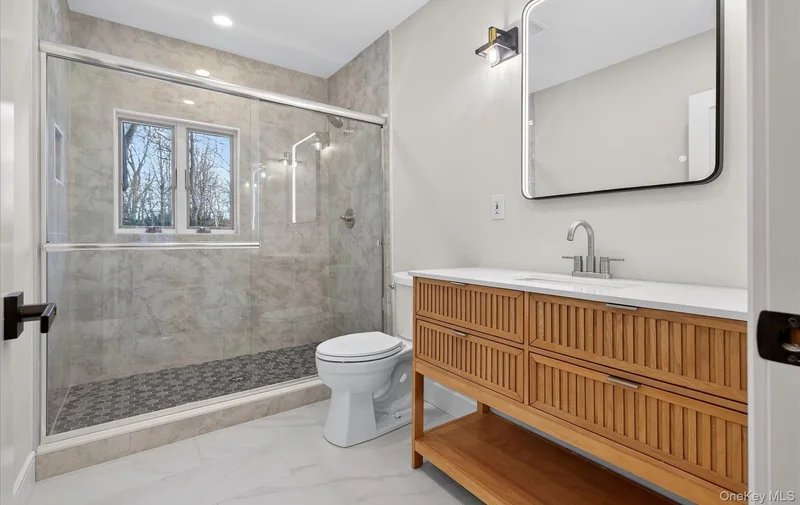 369 Vanderbilt Parkway, Dix Hills, NY 11746, Huntington Station, New York, United States. - Photo 16
