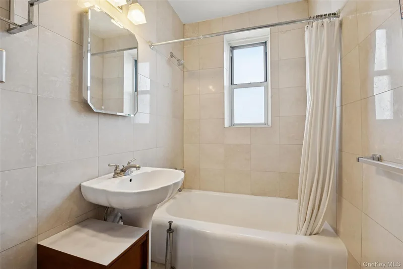 67-12 Yellowstone Boulevard, New York, New York, United States. - Photo 1