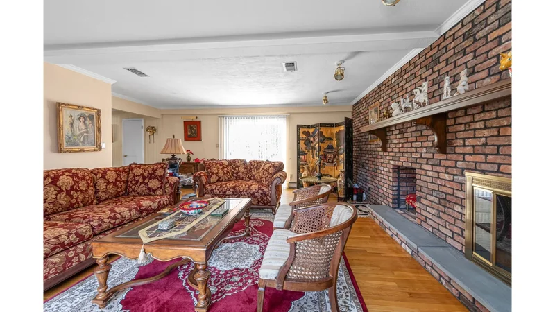 2 Coolidge Avenue, Old Brookville, New York, United States. - Photo 6