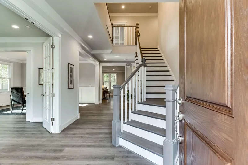 1112 Fairway Drive Ne, Vienna, Va, 22180