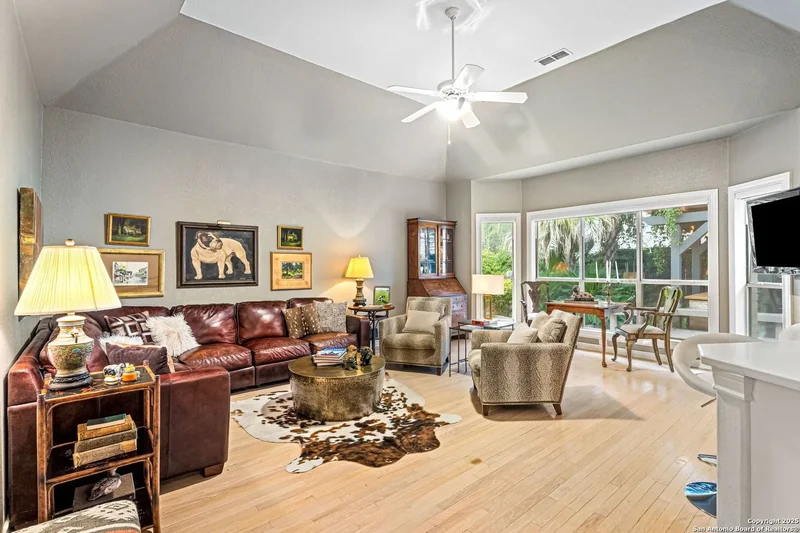 67 Wolfeton, San Antonio, Texas, United States. - Photo 25
