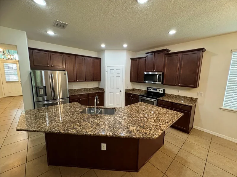 2421 Fenetre Lane, KISSIMMEE, FL 34741, Kissimmee, Florida, United States. - Photo 26