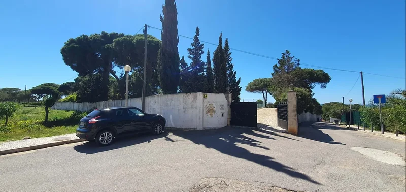 Albufeira, Algarve, Praia dos Pescadores, Olhos de Agua, Portugal. - Photo 7