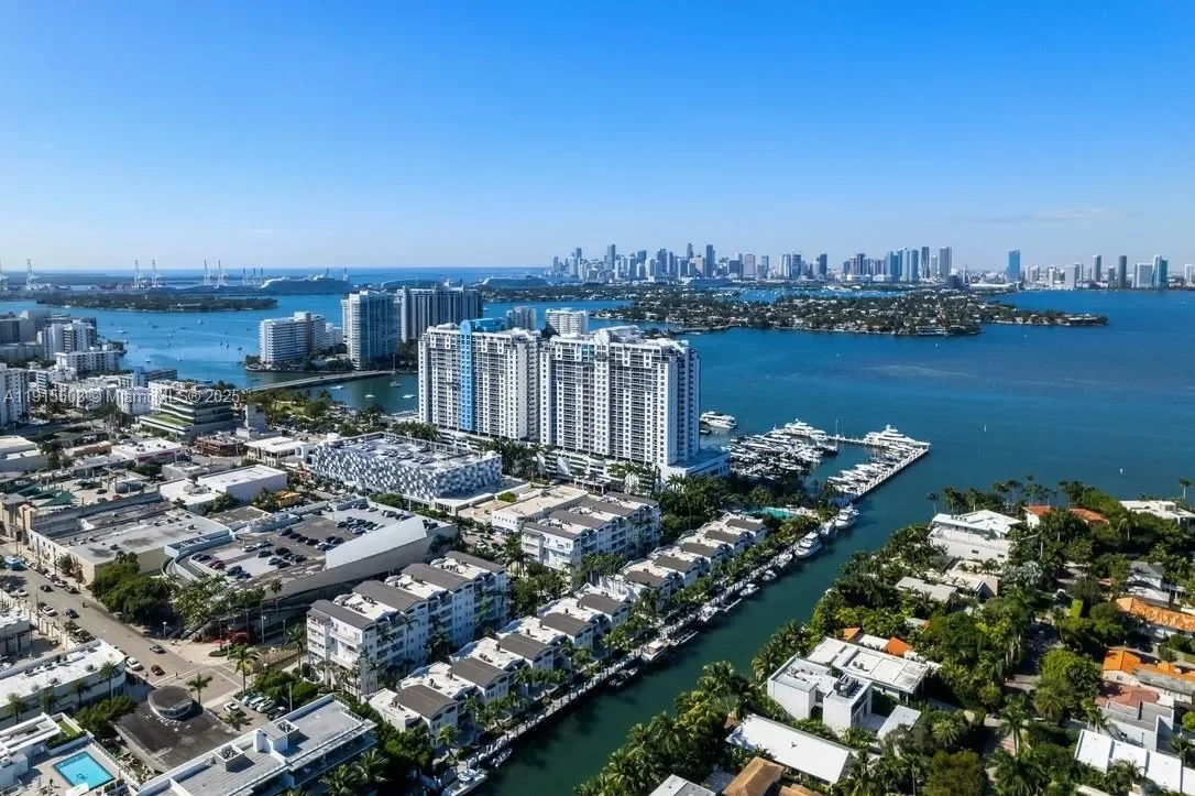 1413 Sunset Harbour Dr 208, Miami Beach, Florida, United States. - Photo 18