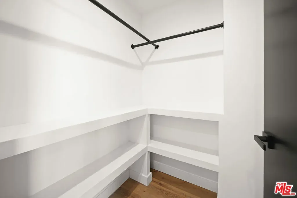 1518 Magnolia Avenue, Los Angeles, California, United States. - Photo 6