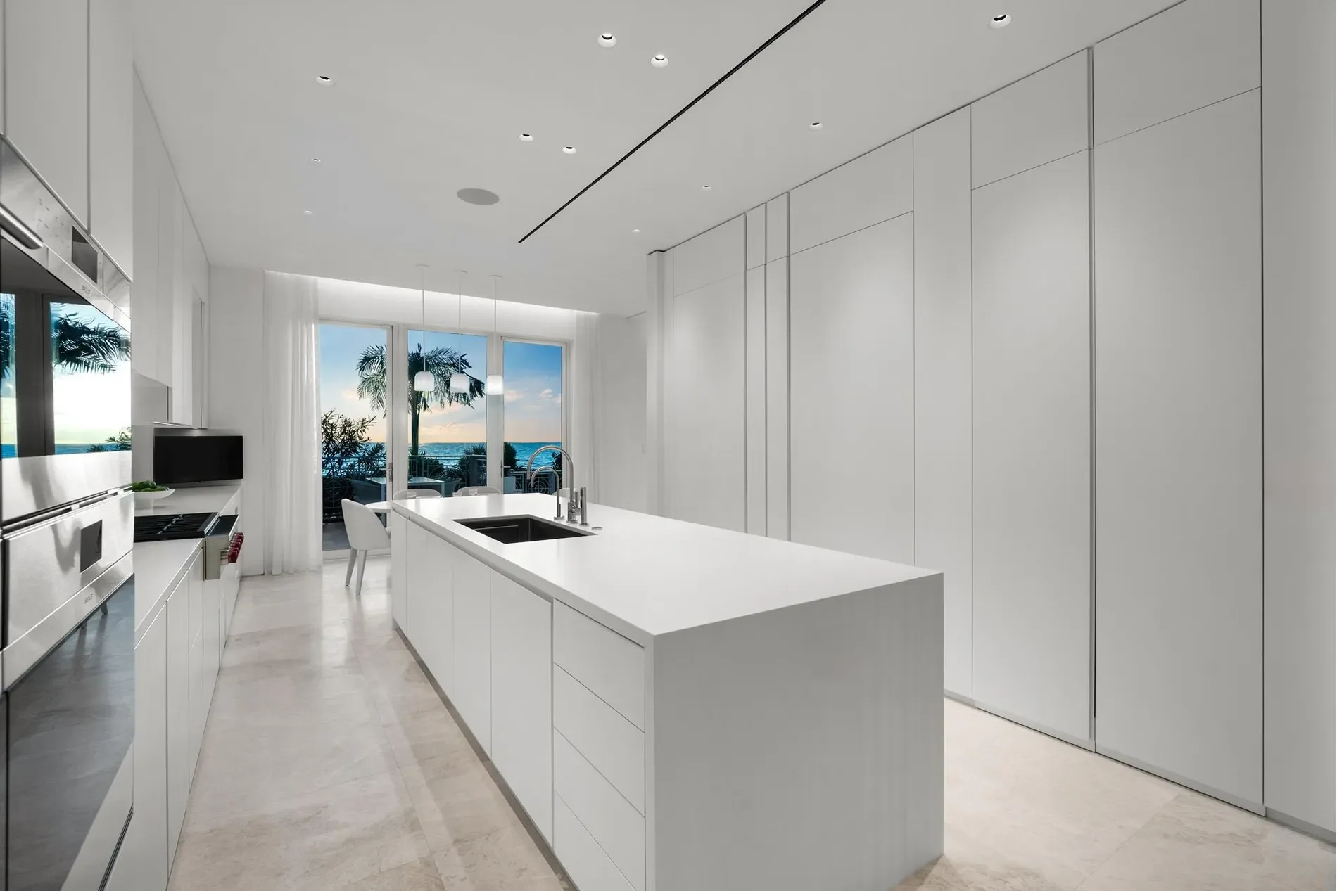 5959 Collins Ave, Miami Beach, Florida, United States. - Photo 1