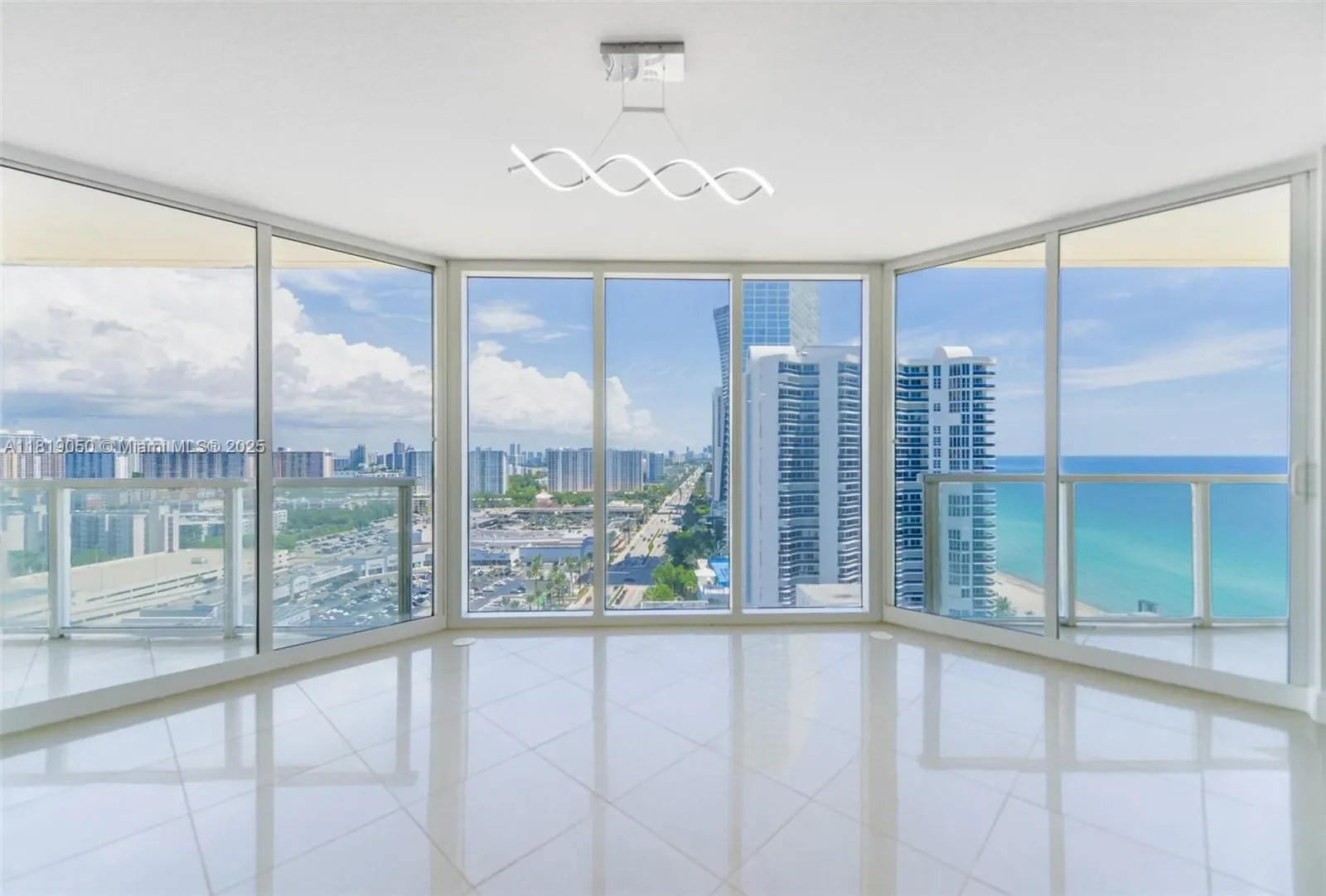 16699 Collins Ave 2107, Golden Beach, Florida, United States. - Photo 4