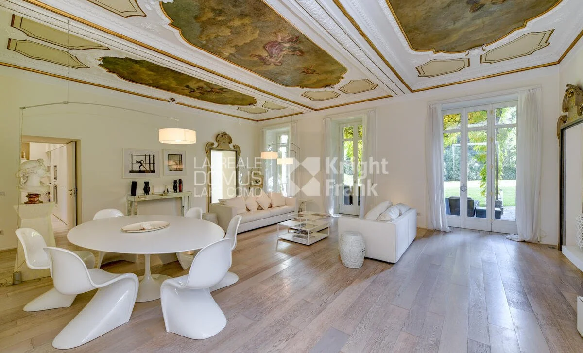 Gallery photo 6