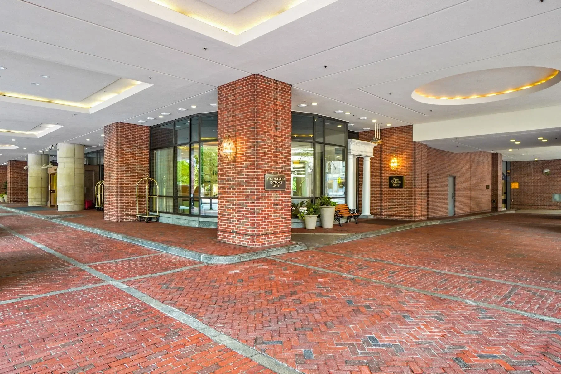 220 Boylston St Unit 9017, Boston, MA 02116, Boston, Massachusetts, United States. - Photo 15