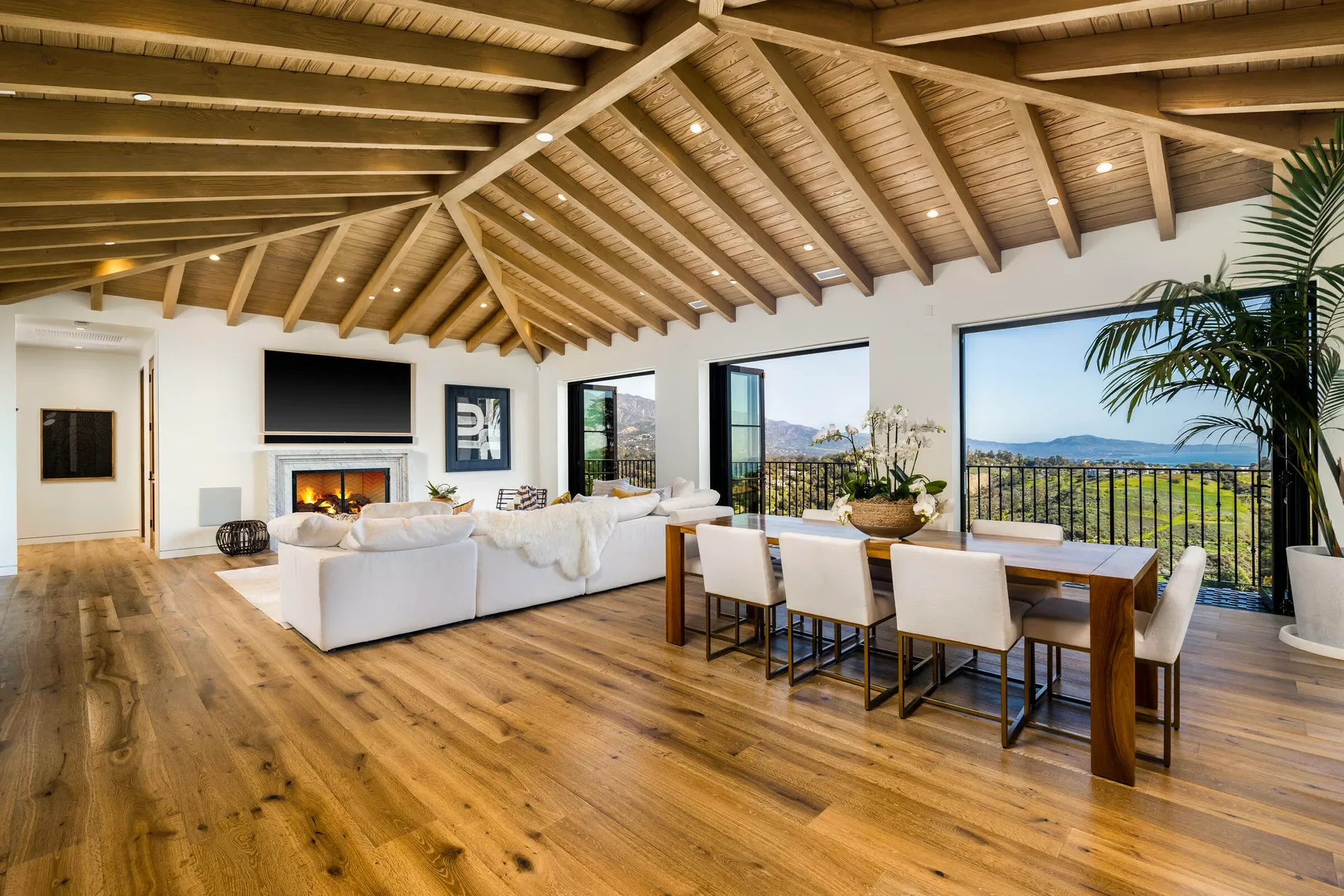 20 CAMINO ALTO, Santa Barbara, CA, 93103, USA, Santa Barbara, California, United States. - Photo 15