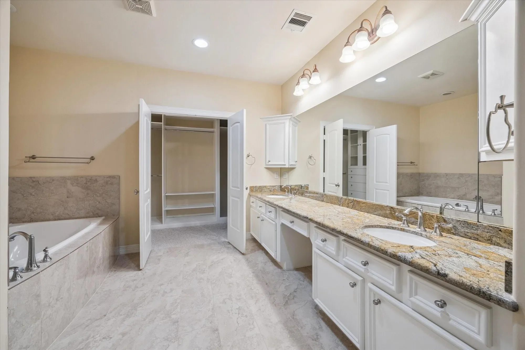 2601 Talbott Street, Houston, Texas, United States. - Photo 18