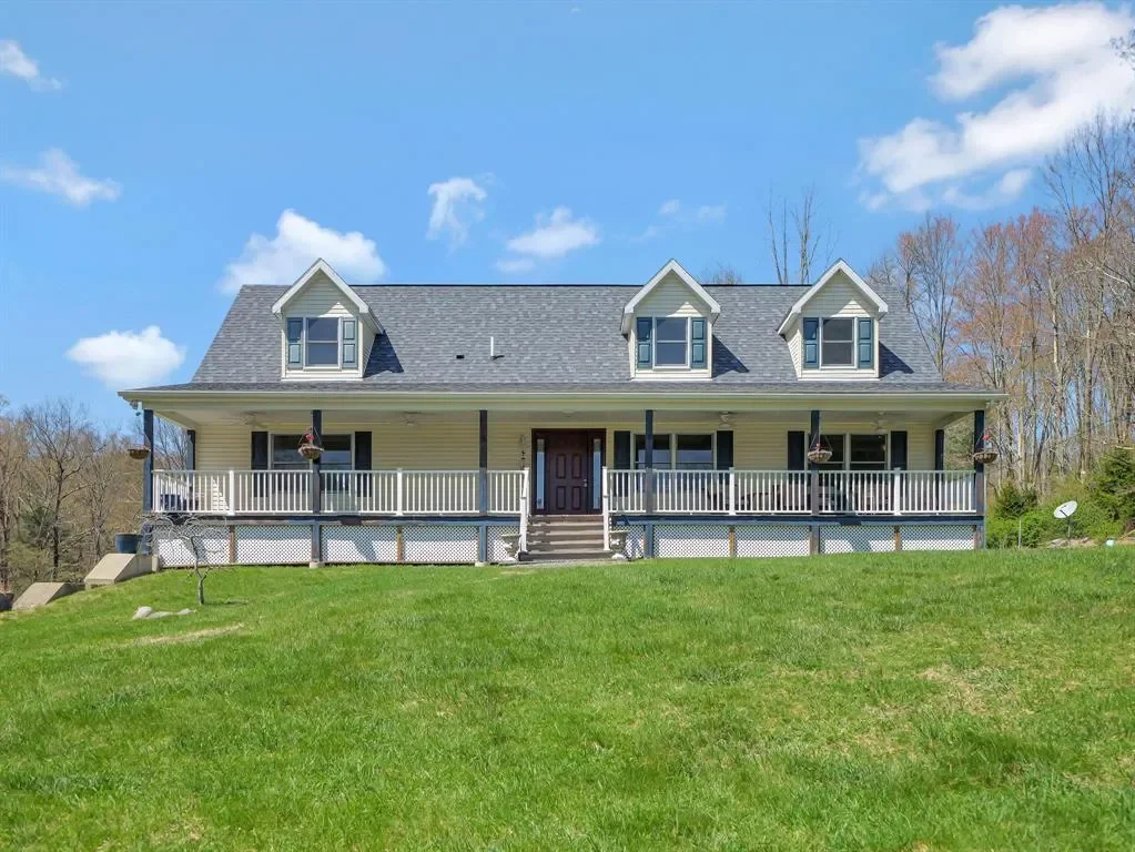 65 York Lake Road, Barryville, NY 12719, Barryville, New York, United States. - Photo 1