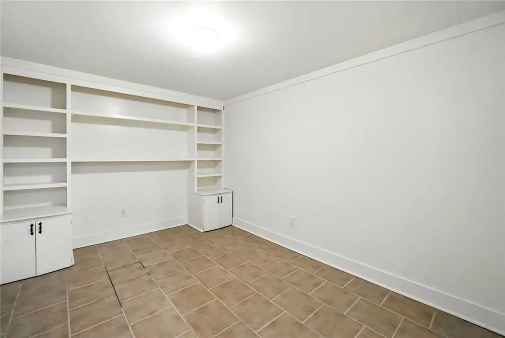 1092 Old Lathemtown Road, Canton, Georgia, United States. - Photo 43