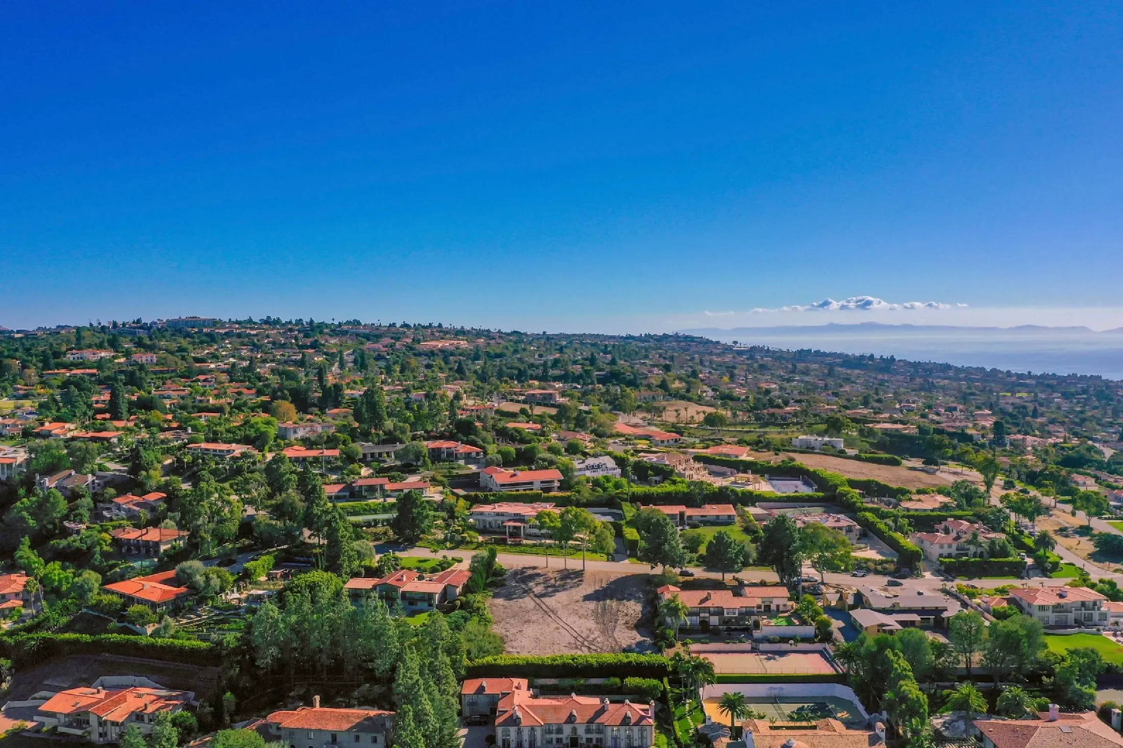 1815 Vía Coronel , Palos Verdes Estates, CA 90274, Palos Verdes Estates, California, United States. - Photo 15