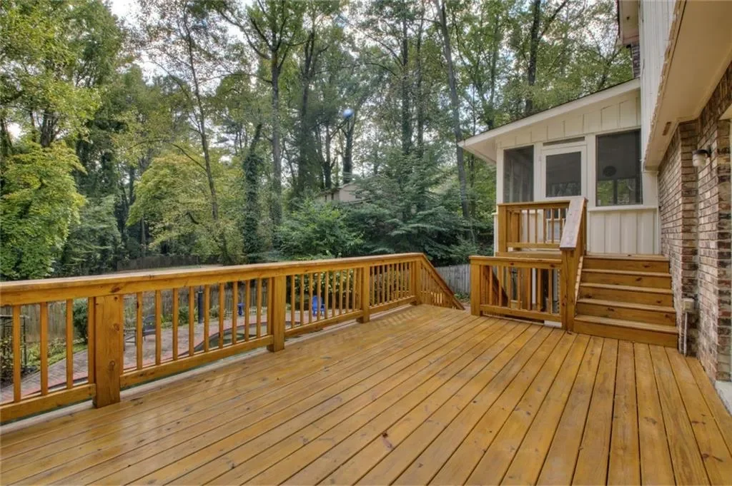 2659 Amberly Drive, Dunwoody, Georgia, United States. - Photo 44