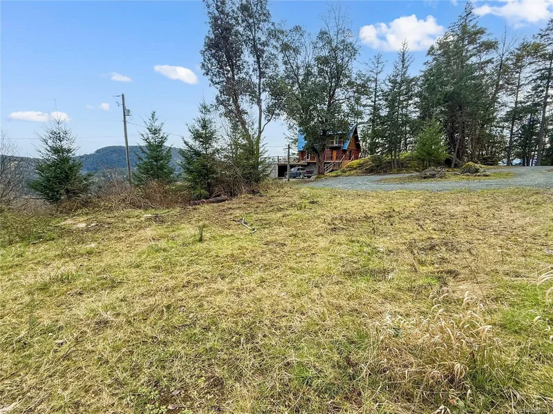 8030 Trans Canada Hwy, Duncan, British Columbia, Canada. - Photo 29