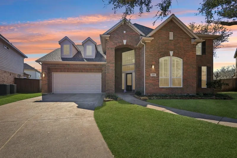 3205 Ashe Creek Drive