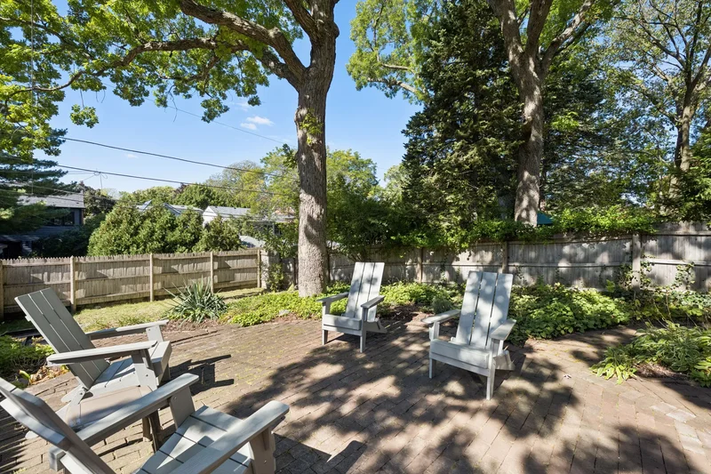 2754 Ridge Avenue , Evanston, IL 60201, Evanston, Illinois, United States. - Photo 34