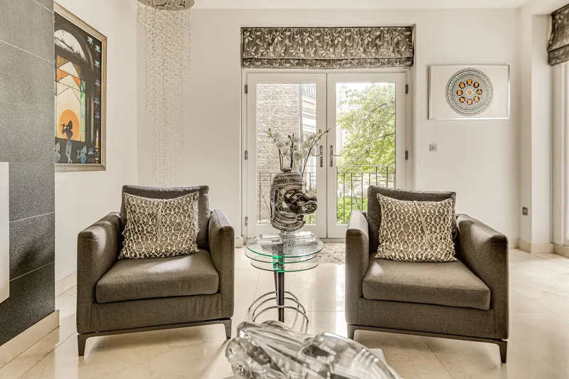 Dunraven Street, London, W1K, London, England, United Kingdom. - Photo 12