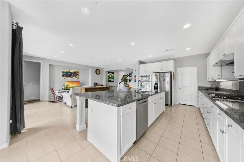 17185 Guarda Dr, Chino Hills, CA 91709, Chino Hills, California, United States. - Photo 10