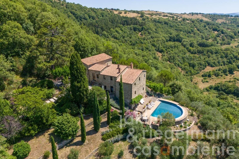 Umbria, Lisciano Niccone, Umbria, Italy. - Photo 6